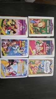 1995 McDonald’s Disney Masterpiece Collection Toy Lot of 6 VHS Clamshell Figures