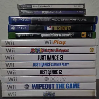 Mixed Video Game Case / Disc / Manual Lot – Untested – For Parts or...