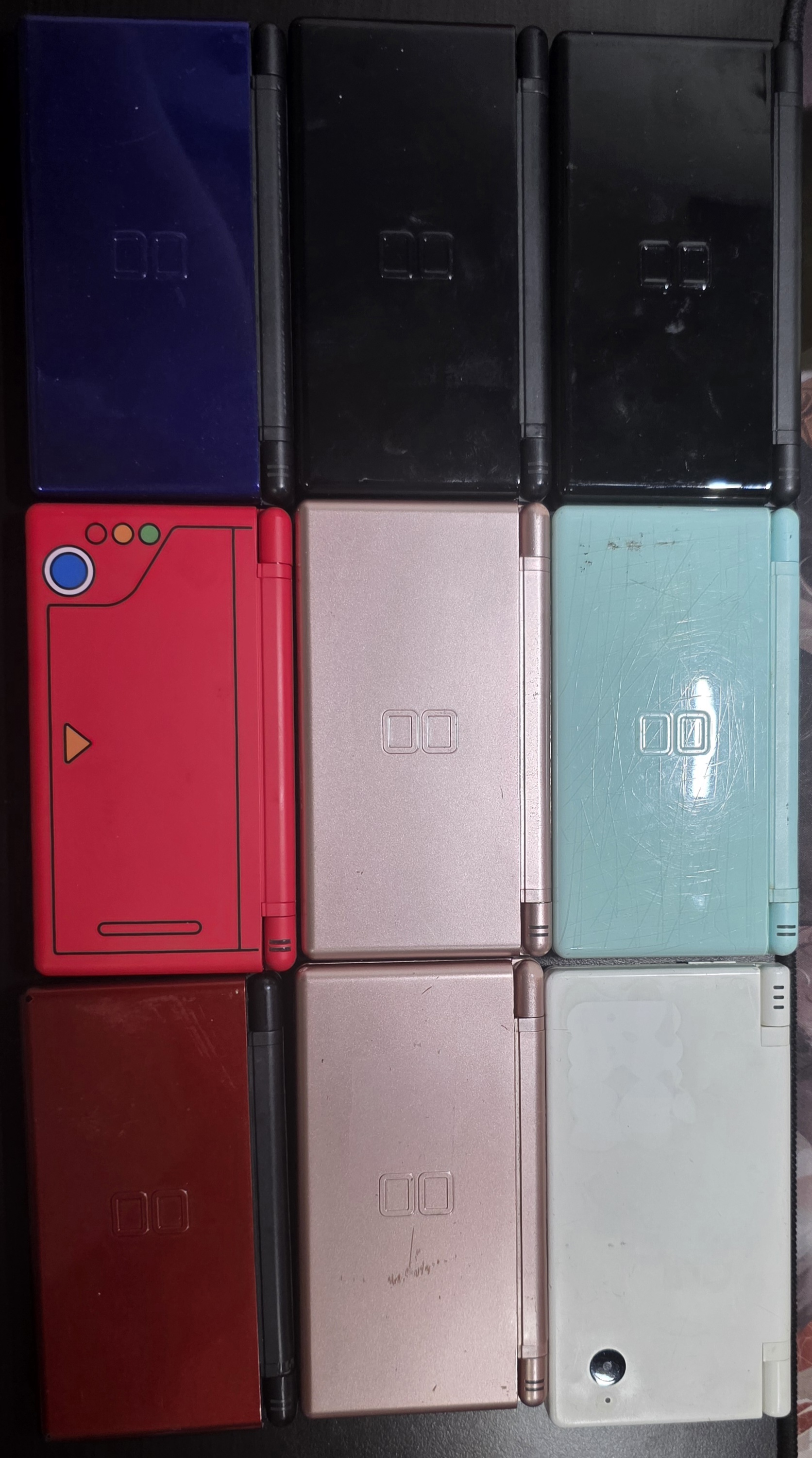 Nintendo DS Lite Lot of 8 + DSi USG-001 7 Tested Working 1 No Power 1 Untested — photo 1 of 24